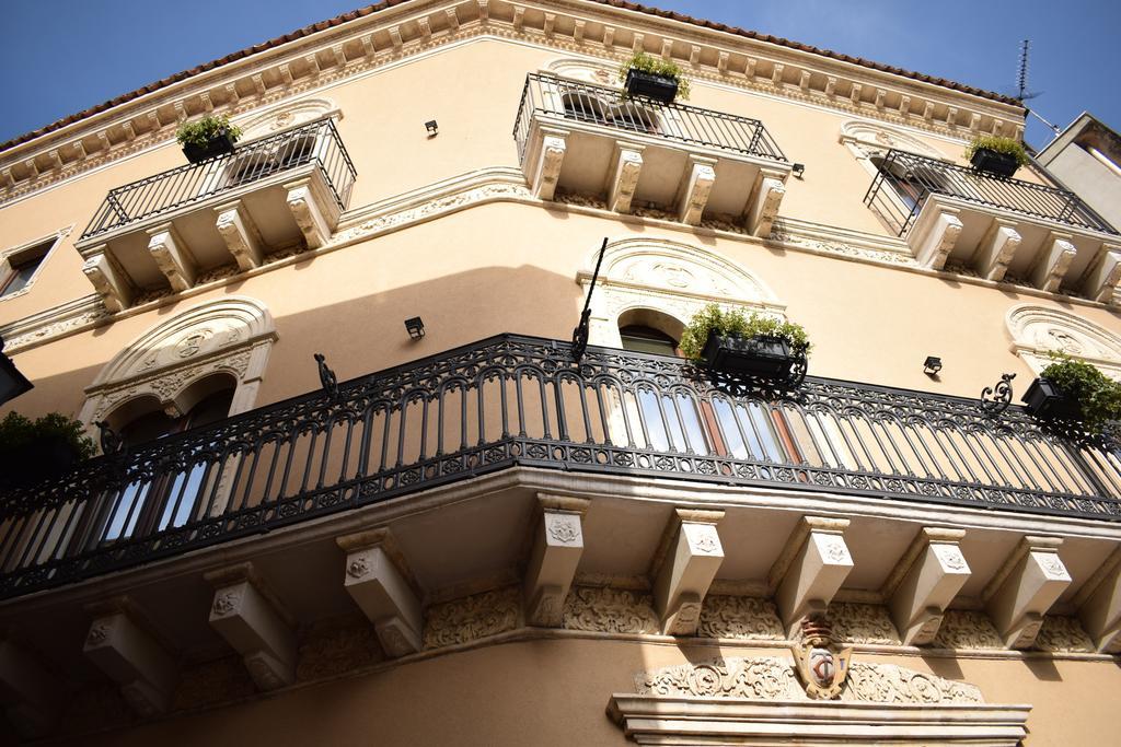 Cento Tari' Guest House Кастильоне-ди-Сицилия Экстерьер фото